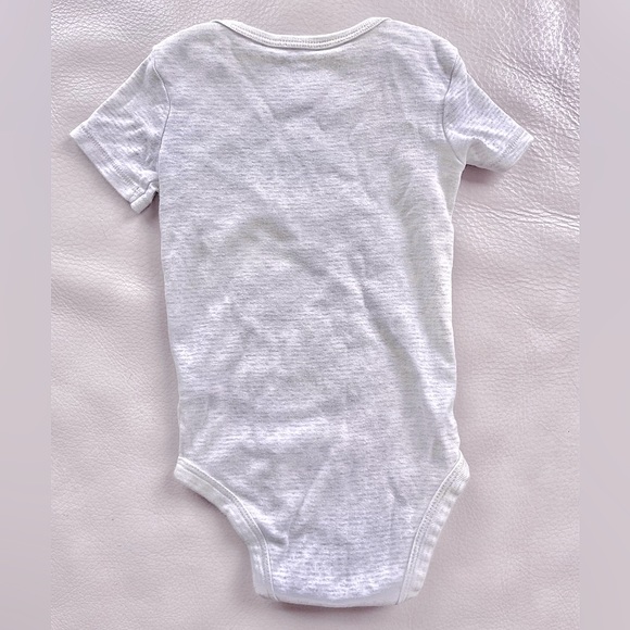 10/$20💥12M Carter's Mommy's Little Sunshine Onesie Bodysuit, Short Sleeve, Gray - Picture 3 of 4